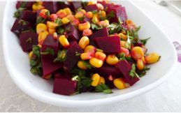 Köz Kırmızı Biber Salatası